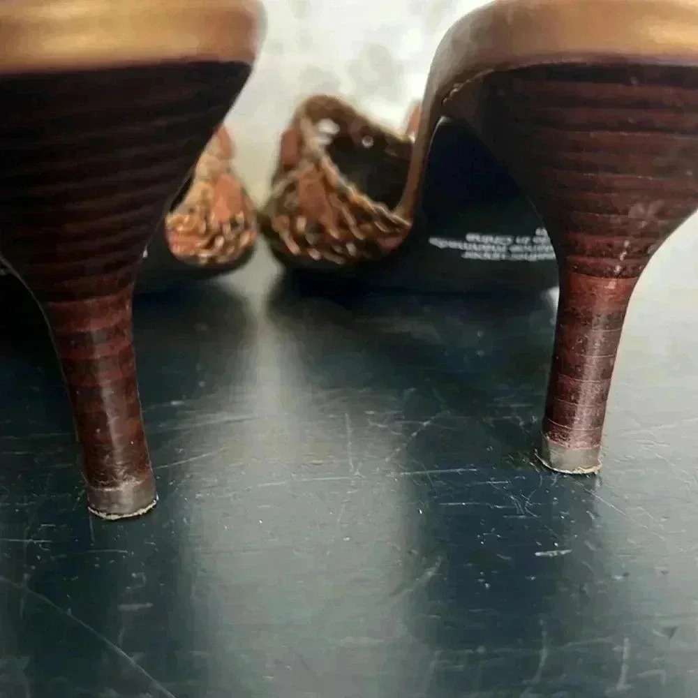 Alfani leather weave slides size 7 Gold Pewter - Picture 9 of 12